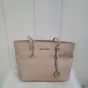 Michael Kors Jet Set Tote Bag Nude  See Discription